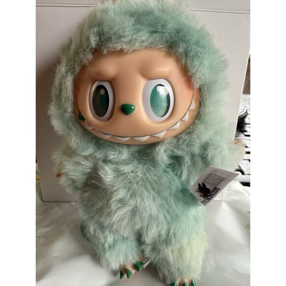 POPMART THE MONSTERS Big into Energy Series-Vinyl Plush Pendant Serenity New - Picture 2 of 16